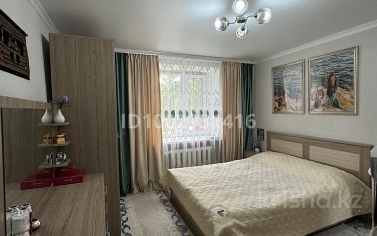 2-комнатная квартира · 48.5 м² · 1/5 этаж, Майкудук, 18й микрорайон 8 за 18.5 млн ₸ в Караганде, Алихана Бокейханова р-н — фото 2