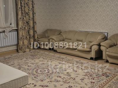 Отдельный дом · 4 комнаты · 100 м², мкр Атырау, Байконыр 56 — Возле садика Еркемай за 150 000 〒