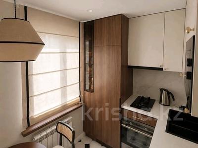 2-бөлмелі пәтер · 45 м² · 5/5 қабат, Көктем-1 ш/а. — Напротив КазНУ (КазГУ), бағасы: 43.5 млн ₸ в Алматы, Бостандыкский р-н