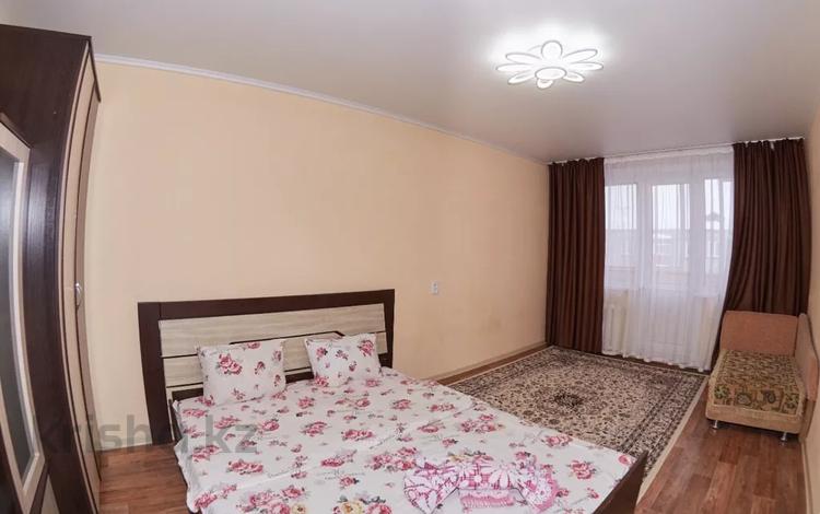 1-комнатная квартира, 35 м², 5/5 этаж посуточно, Интернациональная 38 за 9 000 〒 в Петропавловске — фото 2