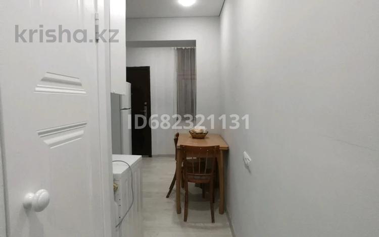 1-бөлмелі пәтер · 37 м² · 1/4 қабат, 2-ш/а., 4микр, бағасы: 10 000 ₸ в Актау, 2-й мкр — фото 8