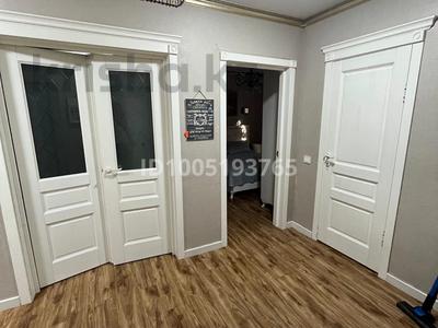 3-бөлмелі пәтер · 70 м² · 1/5 қабат, Аль-Фараби 106, бағасы: 25 млн 〒 в Кентау