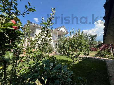 Отдельный дом · 7 комнат · 400.8 м² · 10 сот., Пушкина 61 — Уг. Ломоносова за 120 млн ₸ в Есик