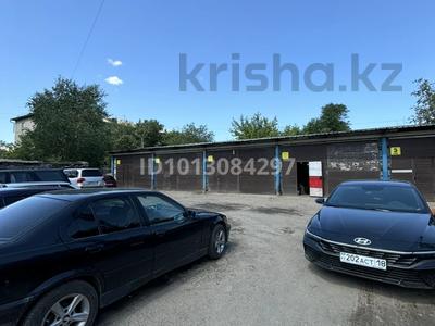Азс, автосервисы и автомойки · 1800 м² за 400 млн ₸ в Семее