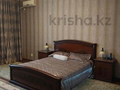 3-комнатная квартира · 150 м² · 10/14 этаж, 10-й мкр 1 за 300 000 ₸ в Актау