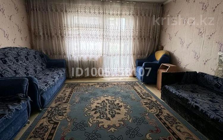1-бөлмелі пәтер · 40 м² · 5/10 қабат, Байсеитова 47 — В центре, возле ТЦ Алатау, бағасы: 130 000 ₸ в Семее — фото 2