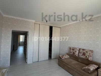 2-комнатная квартира · 72.5 м² · 14/16 этаж, мкр. Алмагуль, Алмагул 18 за 26.5 млн ₸ в Атырау