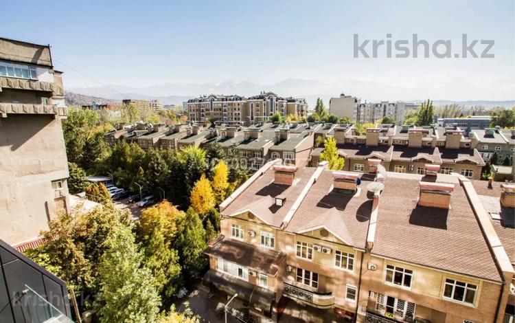 2-комнатная квартира · 73 м² · 6/12 этаж, Мкр. Самал-3 15 за 115 млн ₸ в Алматы, Медеуский р-н — фото 2
