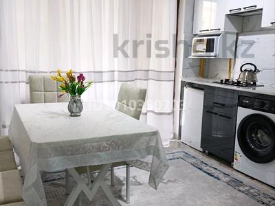 1-комнатная квартира · 40 м² · 1/3 этаж, Алькожа Ата 3 — Квартира находится в самом центре города Туркестан в Венеции за 18 000 ₸