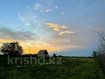 Дача · 2 комнаты · 25 м² · 24 сот., мкр Жулдыз за ~ 3.2 млн 〒 в Уральске