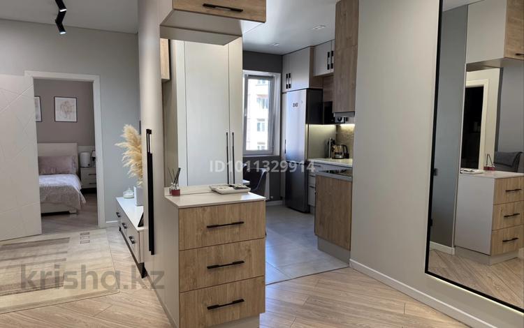 2-бөлмелі пәтер · 50 м² · 7/10 қабат, мкр Каргалы, Кенесары хана 54/37, бағасы: 39 млн ₸ в Алматы, Наурызбайский р-н — фото 2