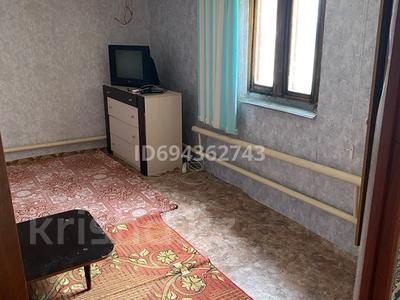 1-комнатный дом помесячно, 16 м², Абдолла Жумагалиев 14 за 40 000 〒 в Аксае