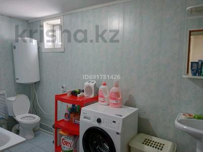 Отдельный дом · 5 комнат · 120 м² · 20 сот., Достык 9 за 9.5 млн 〒 в Акбулак