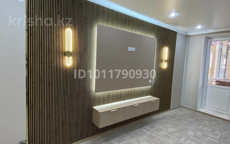 2-комнатная квартира · 70 м² · 9/9 этаж, мкр Жана Орда, Самал 84 за 23 млн ₸ в Уральске — фото 2