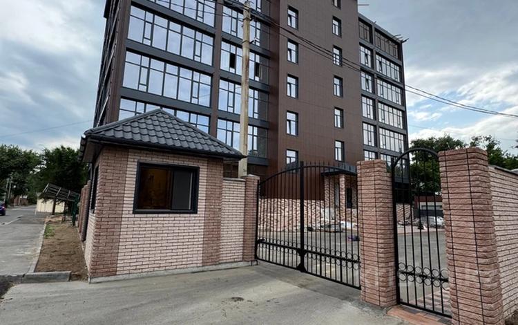 5-комнатная квартира · 200.7 м² · 2/6 этаж, Луначарского 1/2 — Толстого-Луначарского за ~ 135.7 млн 〒 в Павлодаре — фото 2