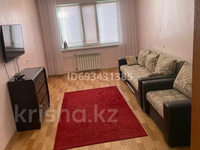 2-бөлмелі пәтер, 55 м², 5/9 қабат ай сайын, Ломова 171 — Камзина Ломова, бағасы: 140 000 〒 в Павлодаре