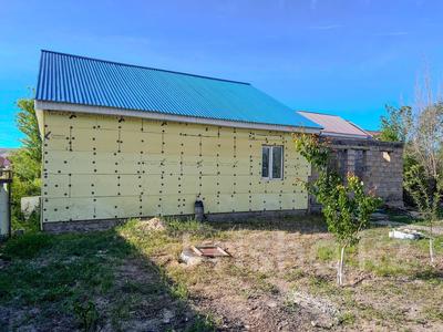 Отдельный дом · 3 комнаты · 80 м² · 6 сот., Олжас Кулжабекова 44 за 11 млн ₸ в Талдыкоргане