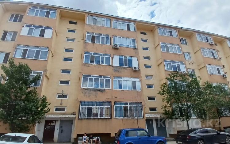 2-комнатная квартира · 68.8 м² · 2/5 этаж, мкр Нурсая 40 за 19 млн ₸ в Атырау — фото 2