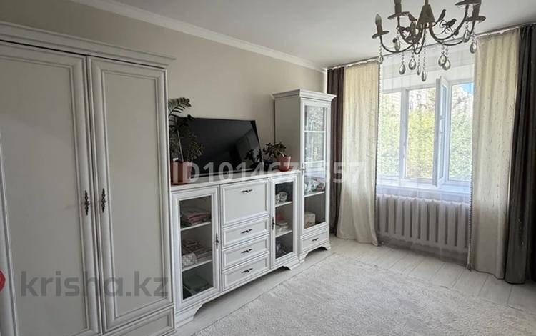 2-бөлмелі пәтер · 52 м² · 3/9 қабат, 30-шағынаудан 3/2, бағасы: 23.5 млн ₸ в Караганде, Казыбек би р-н — фото 2