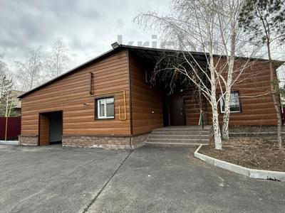 Отдельный дом · 4 комнаты · 200 м² · 10 сот., Бекарыс 22 — Кудайбердыулы за 118 млн ₸ в Астане, Алматы р-н