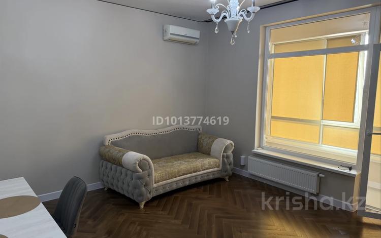 2-комнатная квартира · 50 м² · 5/9 этаж, ул. Байдибек би 113/3 за 260 000 ₸ в Шымкенте, Абайский р-н — фото 2