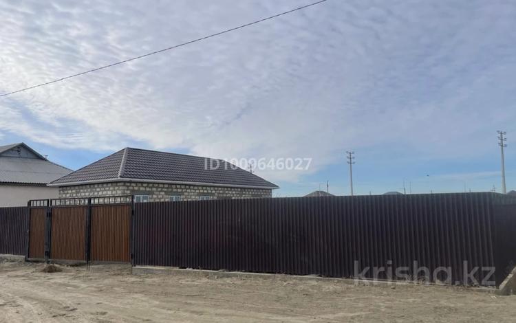 Жеке үй · 3 бөлме · 100 м² · 10 жүзд., мкр Томарлы, Ермуханова 56, бағасы: 11 млн ₸ в Атырау — фото 2
