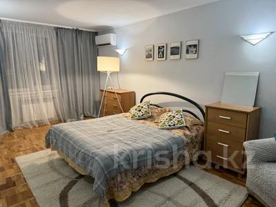 2-бөлмелі пәтер · 55 м² · 4/5 қабат, проспект Нурсултана Назарбаева 91/97 — Гоголя, бағасы: 300 000 〒 в Алматы, Алмалинский р-н