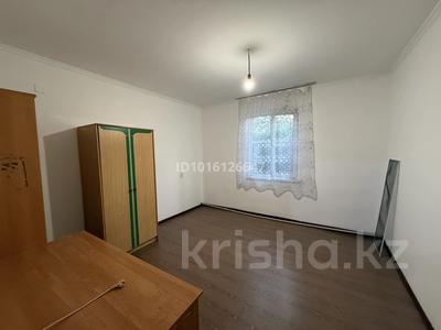 2-комнатная квартира · 32 м² · 1/1 этаж, мкр Калкаман-2 — Улица Мансұр Сағатов за 110 000 ₸ в Алматы, Наурызбайский р-н