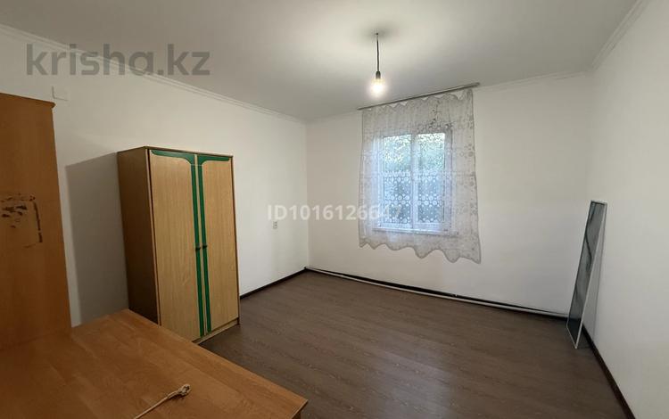 2-комнатная квартира · 32 м² · 1/1 этаж, мкр Калкаман-2 — Улица Мансұр Сағатов за 110 000 ₸ в Алматы, Наурызбайский р-н — фото 2