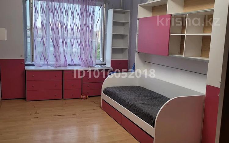 2-комнатная квартира · 56 м² · 3/5 этаж, 7-й мкр 2 за 180 000 ₸ в Актау — фото 2
