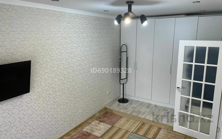 1-комнатная квартира · 40 м² · 5/5 этаж, мкр Нурсая 25 за 18 млн ₸ в Атырау — фото 2