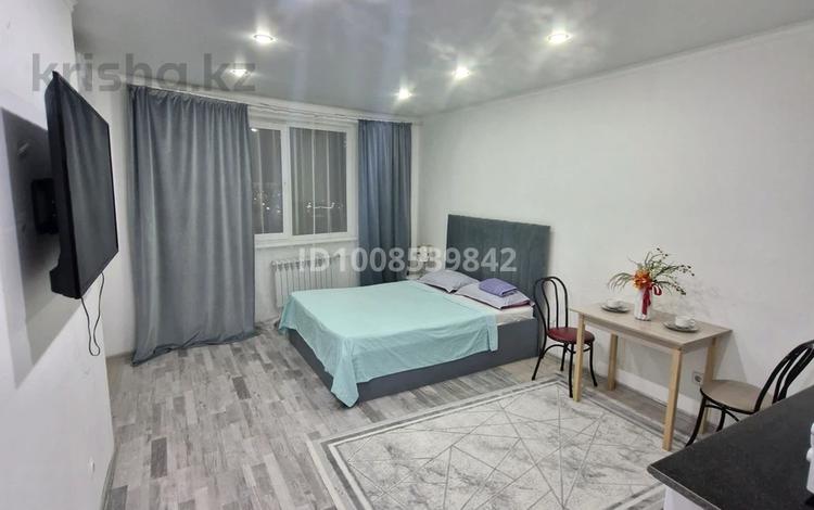 1-комнатная квартира · 35 м² · 10/17 этаж, мкр Кадыра Мырза-Али 32/2 — Сырыма датова -Кадыр-Мырзали за 1 000 ₸ в Уральске — фото 7