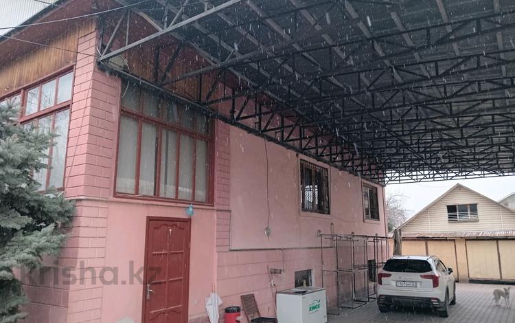 Жеке үй · 6 бөлме · 340 м² · 10 сот., мкр Мамыр-4, бағасы: 189.5 млн 〒 в Алматы, Ауэзовский р-н — фото 20