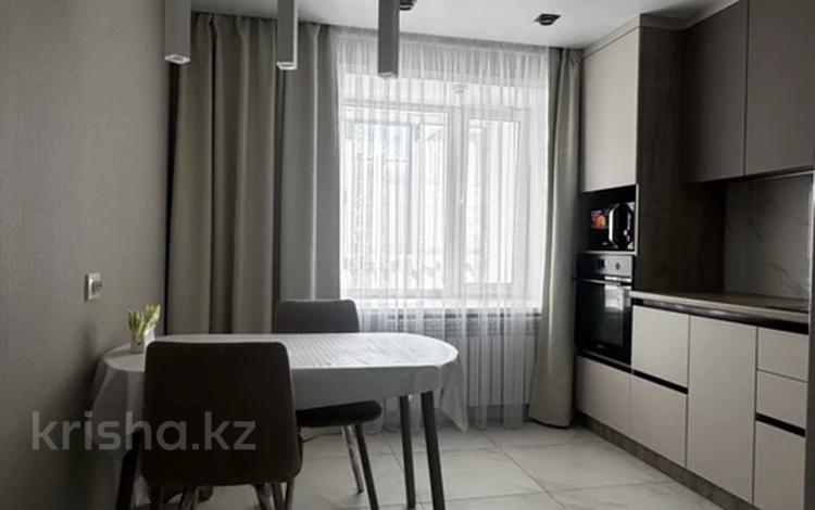 1-комнатная квартира · 46 м² · 2/9 этаж, Жабаева 106 — Челюскина за 250 000 ₸ в Петропавловске — фото 2