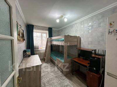 3-комнатная квартира, 58 м², 3/5 этаж, Аймаутова — возле Жд вокзала за 22 млн 〒 в Семее