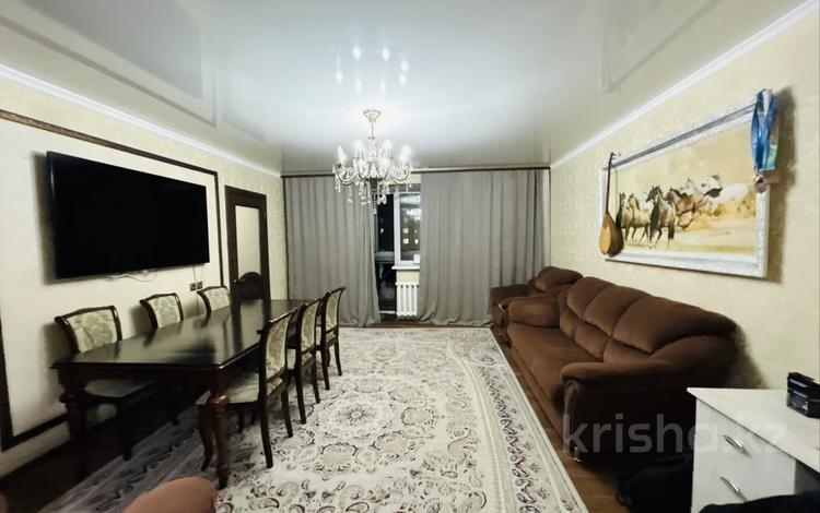 3-комнатная квартира · 84.3 м² · 4/10 этаж, мкр Новый Город, Ермекова 106/4 за 27.5 млн ₸ в Караганде, Казыбек би р-н — фото 2
