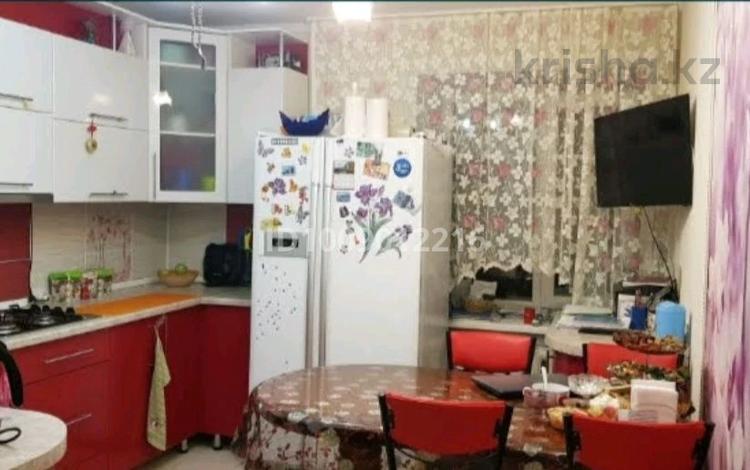 3-комнатная квартира · 64 м² · 2/9 этаж, 5 12 — Лунный магазин за 19.6 млн ₸ в Степногорске — фото 66