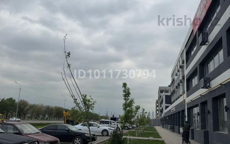 2-бөлмелі пәтер · 60 м² · 2/5 қабат, 20-й микрорайон 22 — Саина-Момышулы, бағасы: 235 000 ₸ в Алматы, Алатауский р-н — фото 5