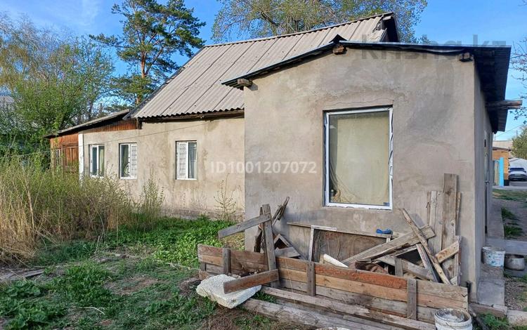 Отдельный дом · 4 комнаты · 100 м² · 7 сот., мкр Михайловка , Армейская 52 — Аллея Цоя за 10.5 млн 〒 в Караганде, Казыбек би р-н — фото 2