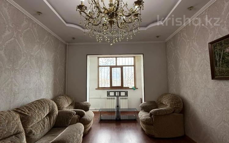 4-комнатная квартира · 75 м² · 4/5 этаж, 10 микр за 22.5 млн ₸ в Таразе — фото 2