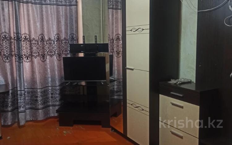 1-бөлмелі пәтер · 32 м² · 2/5 қабат, 15-шағынаудан 6, бағасы: 12.7 млн ₸ в Шымкенте, Аль-Фарабийский р-н — фото 2