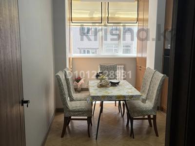 3-бөлмелі пәтер · 118 м² · 2/5 қабат, мкр. Алтын орда, алтын орда 351г, бағасы: 43 млн ₸ в Актобе