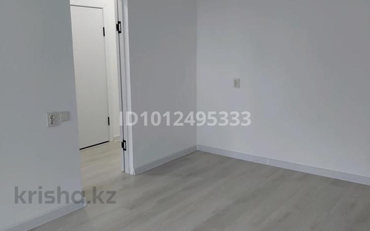 2-бөлмелі пәтер · 50 м² · 2/12 қабат, Кошкарбаева 39в/1, бағасы: 300 000 ₸ в  — фото 2