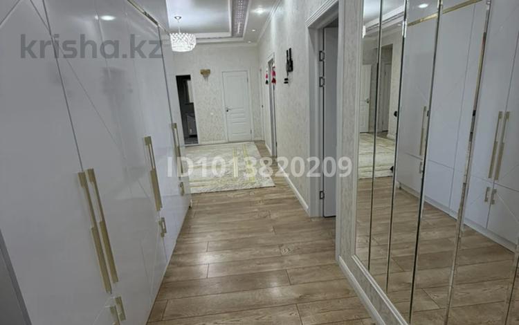 4-бөлмелі пәтер · 130 м², 28А-ш/а. 23, бағасы: 47 млн ₸ в Актау, 28А мкр — фото 2