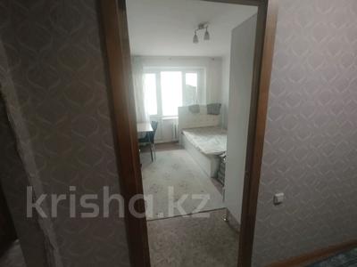 2-бөлмелі пәтер · 48 м² · 4/5 қабат, мкр 8 240 — остановки рядом со школой, бағасы: 15 млн ₸ в Актобе