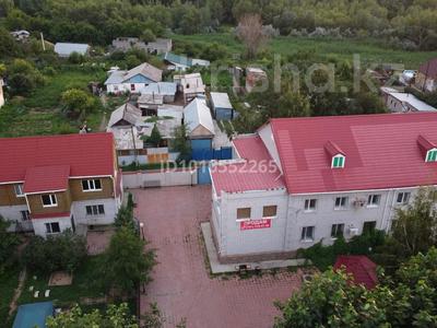 Отдельный дом · 8 комнат · 700 м² · 20 сот., Ермакова за 200 млн 〒 в Павлодаре