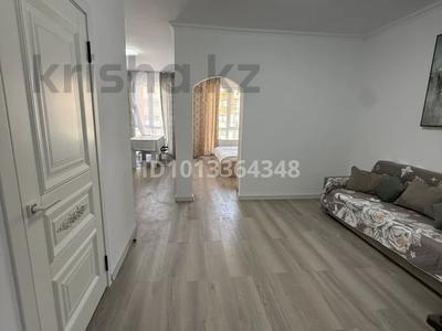 2-бөлмелі пәтер · 40.3 м² · 8/9 қабат, мкр Шугыла, Алатау 8а/62, бағасы: 15 000 ₸ в Алматы, Наурызбайский р-н