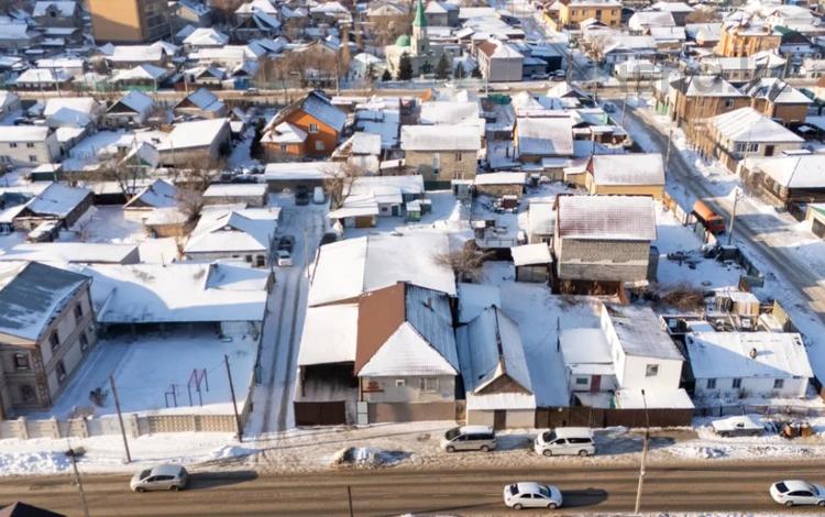 Отдельный дом · 4 комнаты · 616 м² · 6.2 сот., Абая 246 за 140 млн 〒 в Павлодаре — фото 27