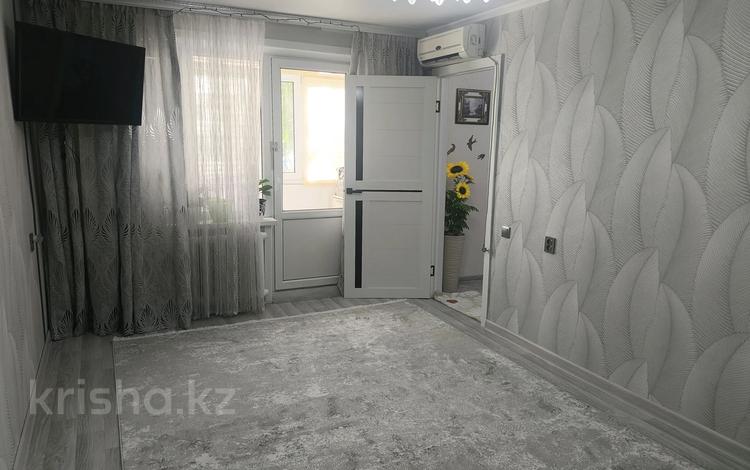 2-комнатная квартира · 42 м² · 2/5 этаж, Центр, Достык 22 за 100 000 ₸ в Талдыкоргане — фото 2