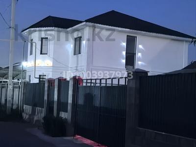 Отдельный дом · 8 комнат · 250 м² · 5 сот., Сарыжайлау за 97 млн 〒 в Каскелене